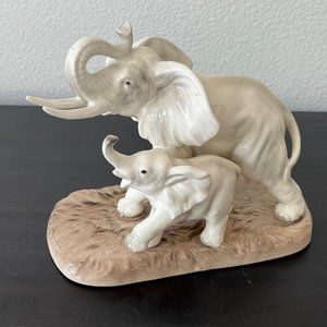Midcentury Ceramic Elephant & Baby Figurine // Made in Japan // 6" Tall